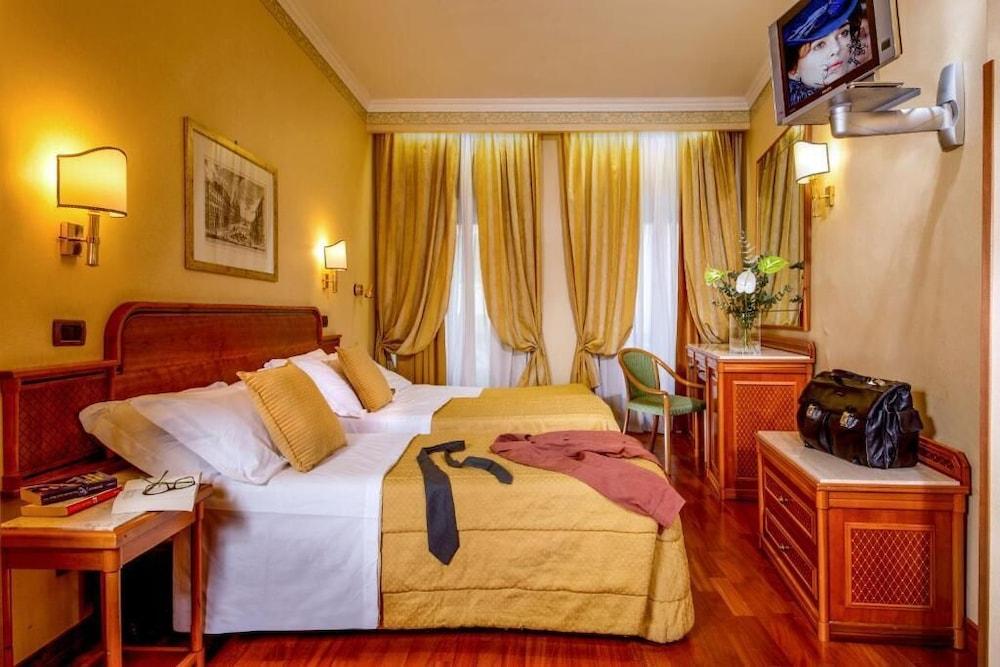 Hotel Regno Roma Ngoại thất bức ảnh