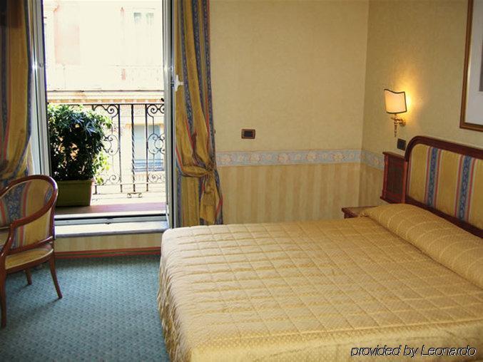 Hotel Regno Roma Phòng bức ảnh